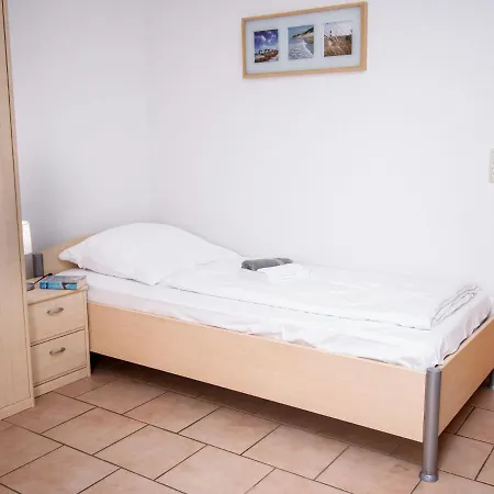 Deichperle-2 By Interhome Norddeich (Norden)